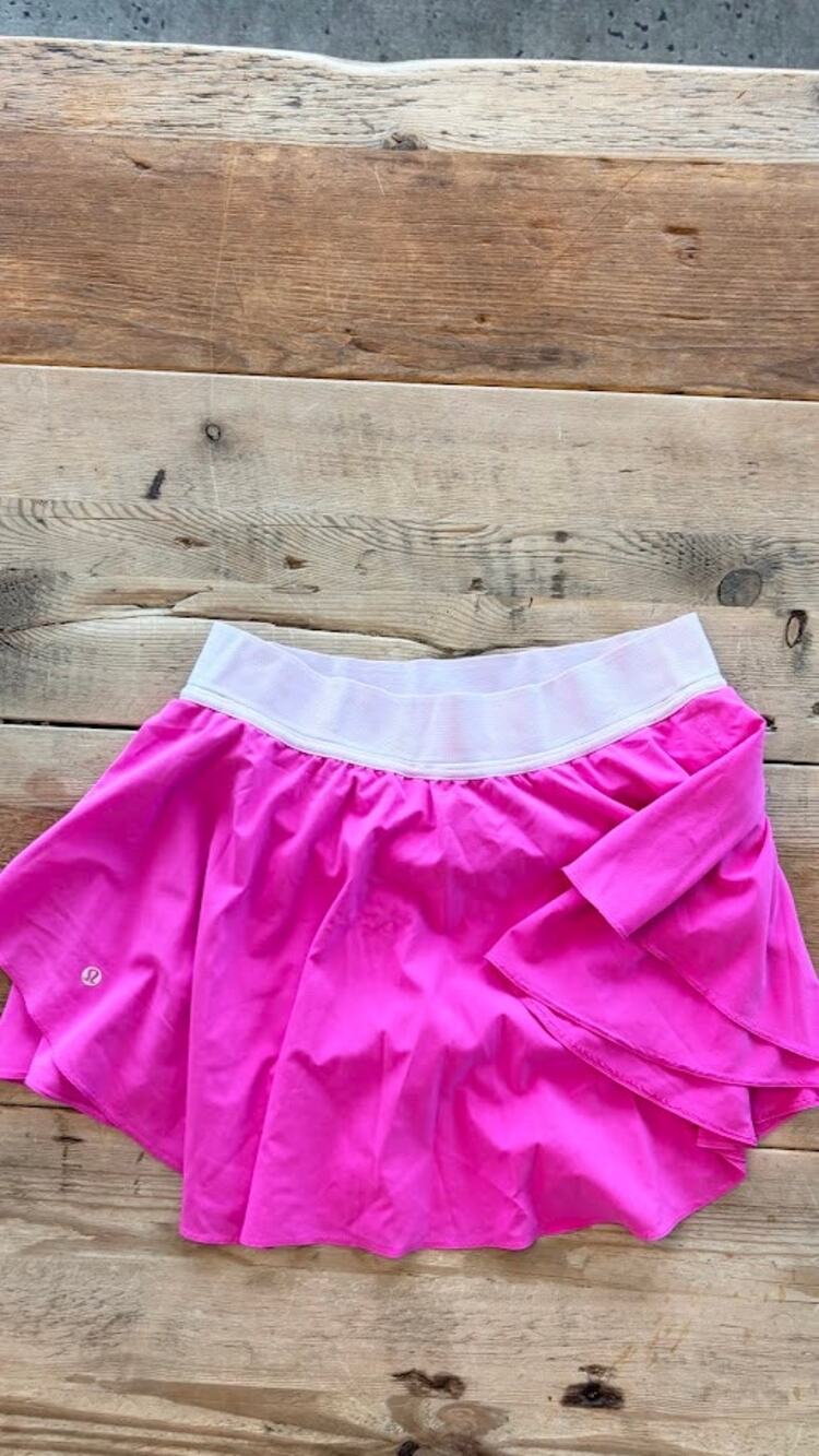 Lululemon Bright Pink SIZE 10 Court Rival High Rise Skort Skirt NWOT!!